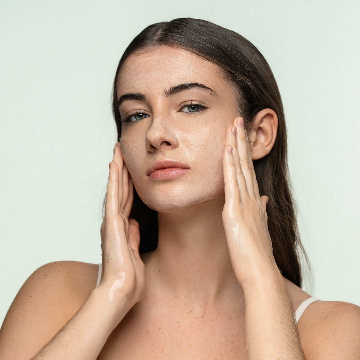 V6H6EC239E1435B7F762A2EB11B50B21661R5278085P3